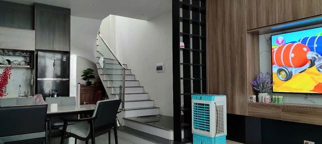 Cần chuyển nhượng gấp nhà đẹp phố Cầu Am-Hà Đông, 38m2, 7.5 tỷ, 5 tầng, nhà mới, nội thất đầy đủ