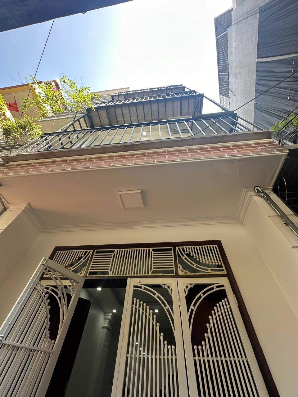 Bán nhà Khương Hạ, Diện tích 50m2, 4 tầng MT 4m giá nhỉnh 7 tỷ