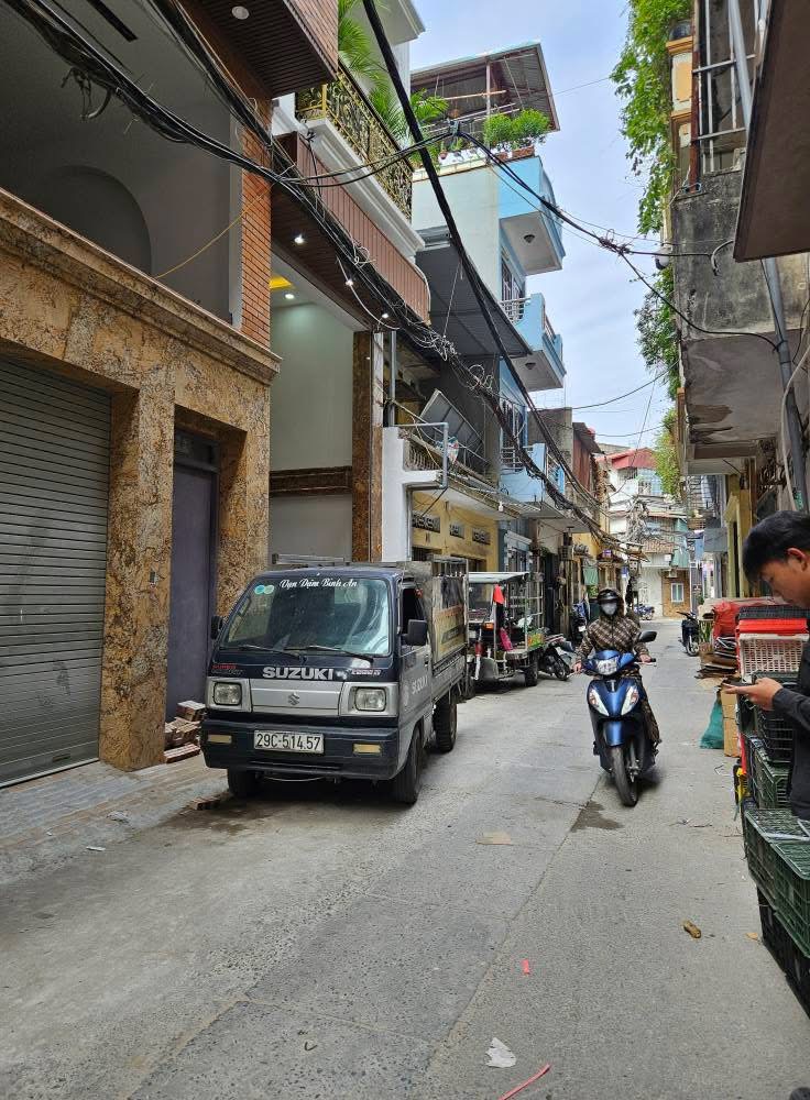 BÁN NHÀ PHÂN LÔ YÊN LẠC KIM NGƯU HAI BÀ TRƯNG - 55M 6T MT 4M - NGÕ THÔNG KINH DOANH OTO TRÁNH OTO VÀO NHÀ THANG MÁY