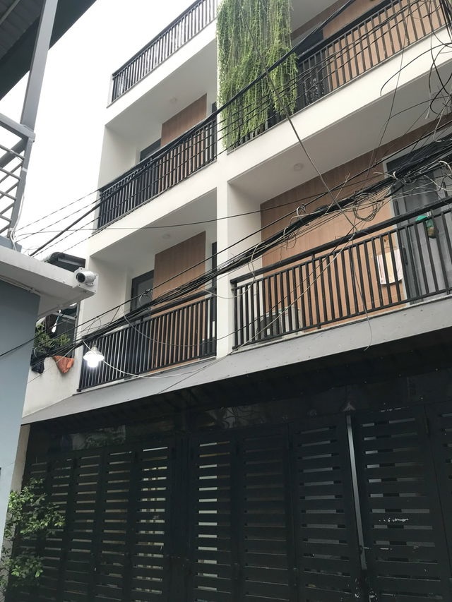 BÁN NHÀ MỚI 4 TẦNG NGÔ QUYỀN, Q.10 - 40M2 - 7.5 TỶ - SỔ HỒNG CHÍNH CHỦ