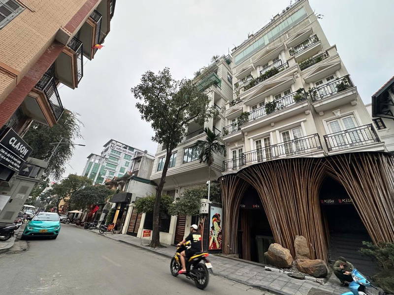 Siêu Hiếm Bán Nhà Mặt Phố Trần Quốc Toản, Hoàn Kiếm - 311m2 Mặt Tiền Khủng 11.5m Vị Trí Vàng - Giá 260 Tỷ
