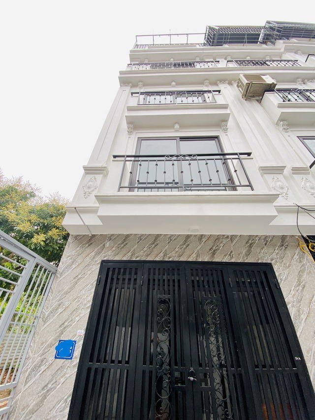 Nhà đẹp phố Đông Thiên - 40m2 mới xây, lô góc gần hồ, nhỉnh 6.5 tỷ