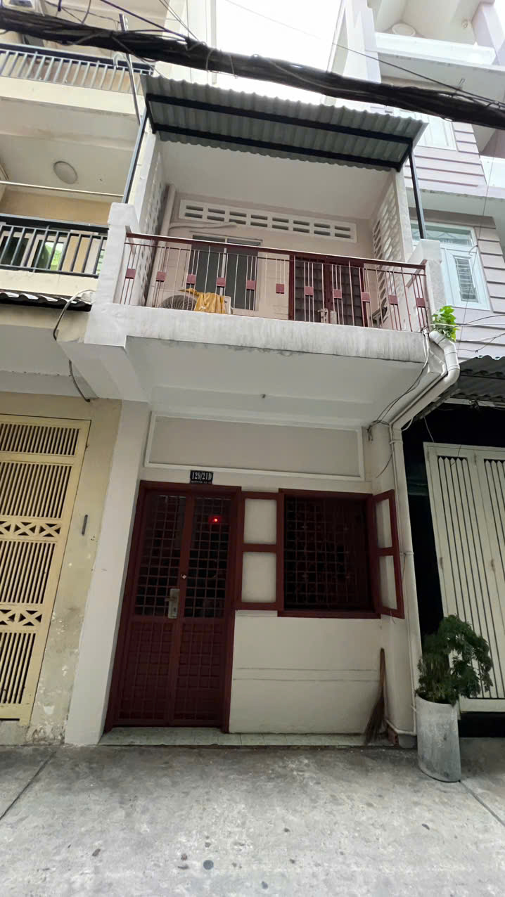 NHÀ 2 TẦNG CŨ HẺM XE HƠI NGUYỄN TRÃI, QUẬN 5 CHỈ 8.5 TỶ. 0913038531