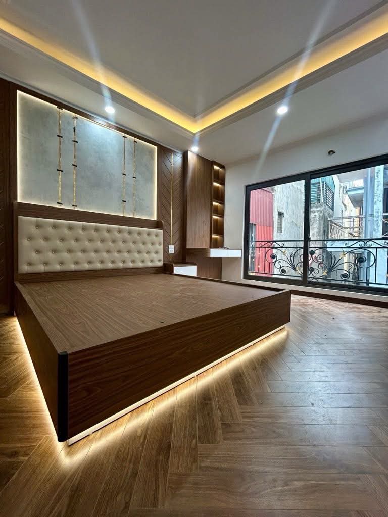 BÁN GẤP NHÀ ĐẸP NHƯ KHÁCH SẠN - 2 THOÁNG - YÊN HOÀ TRUNG TÂM CẦU GIẤY - GIÁ 7,3TỶ - 5 TẦNG - 36M2