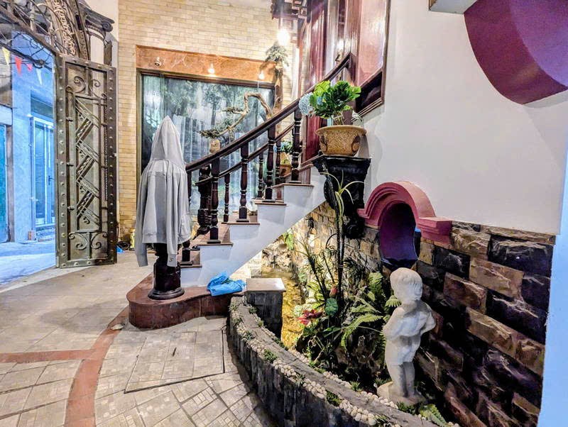 BIỆT THỰ KIM MÃ - THIẾT KẾ TÂN CỔ ĐIỂN - LÔ GÓC - THOÁNG SÁNG - NỘI THẤT TIỀN TỶ.