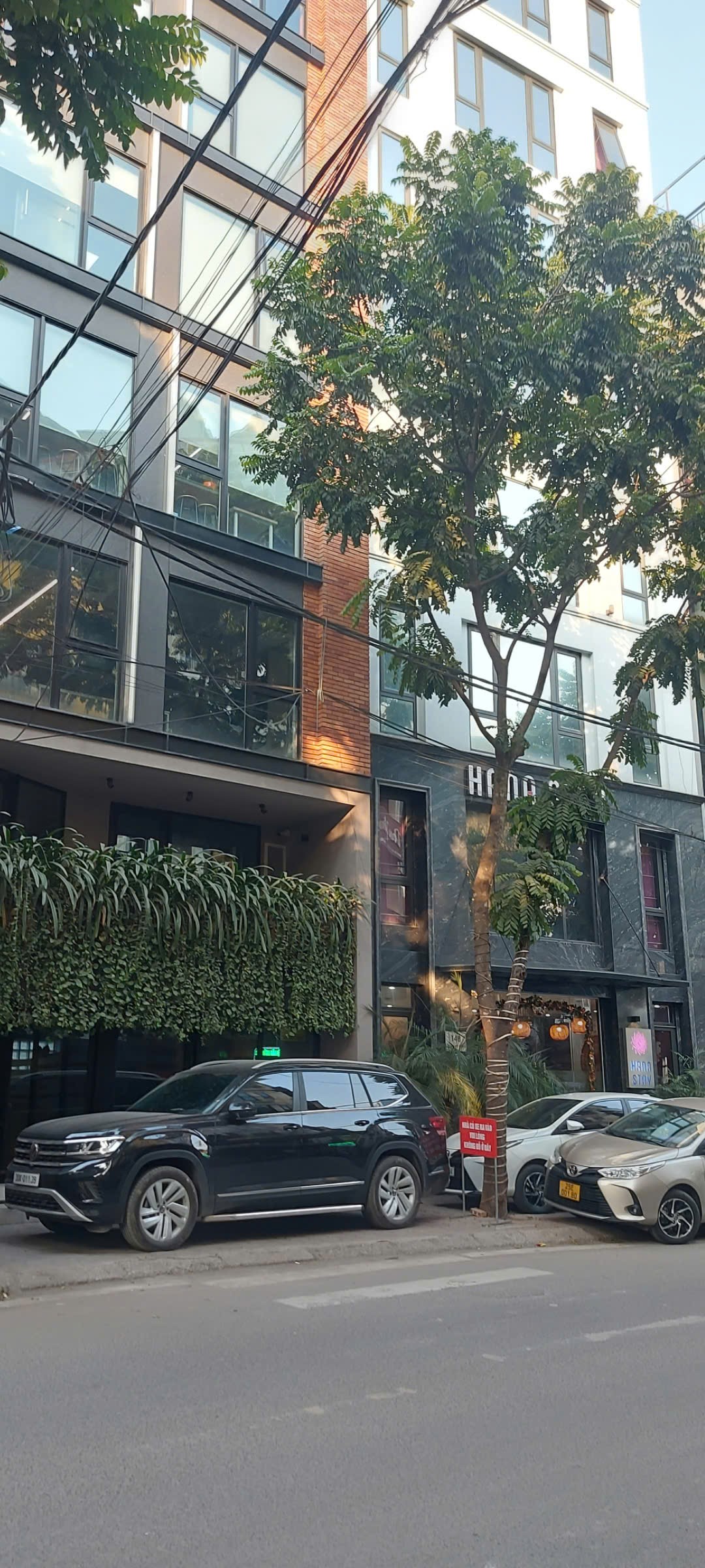 PHÂN LÔ - GARA Ô TÔ - Ô TÔ ĐỖ CỬA. 7 TẦNG THANG MÁY. 2 MẶT NGÕ TRƯỚC SAU. CÔNG NĂNG ĐA DẠNG - VĂN PHÒNG - CĂN HỘ DÒNG TIỀN.