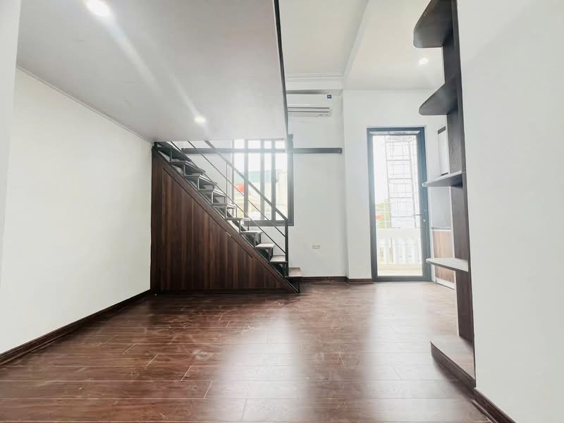 Bán CCMN dòng tiền 600tr/ năm. 9 phòng khép kín. Đã trang bị PCCC đầy đủ.