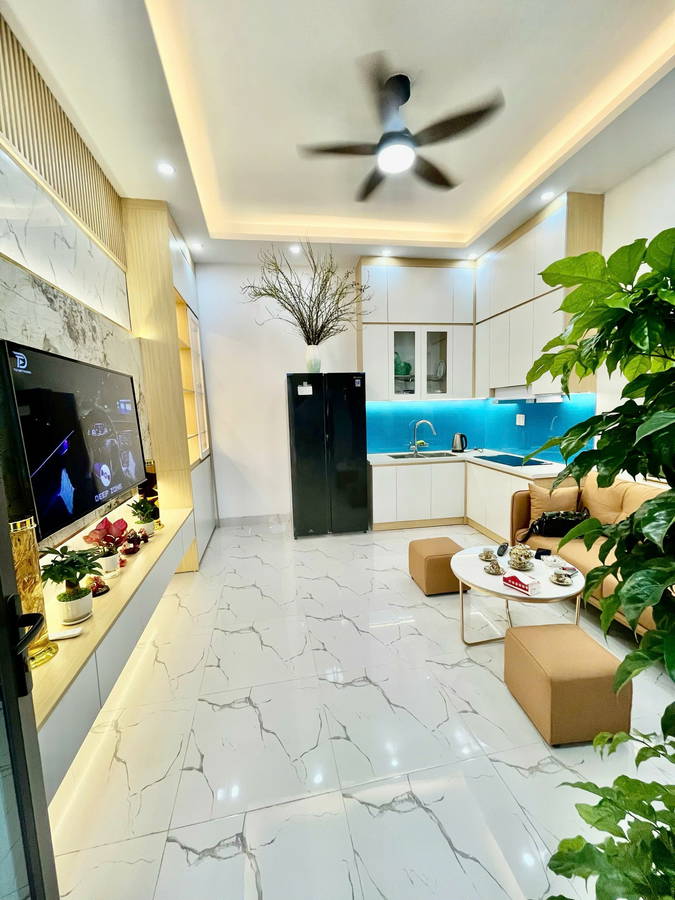 Bán nhà mặt ngõ đường Hoàng Mai. 39m giá chỉ hơn 5 tỷ.