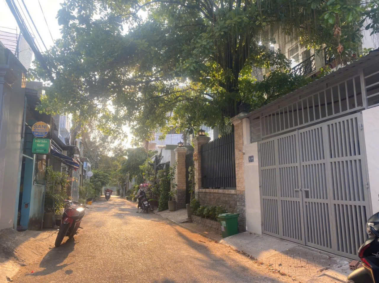 Bán nhà phường Tăng Nhơn Phú A, Thủ Đức, giá ngoài 6 tỷ