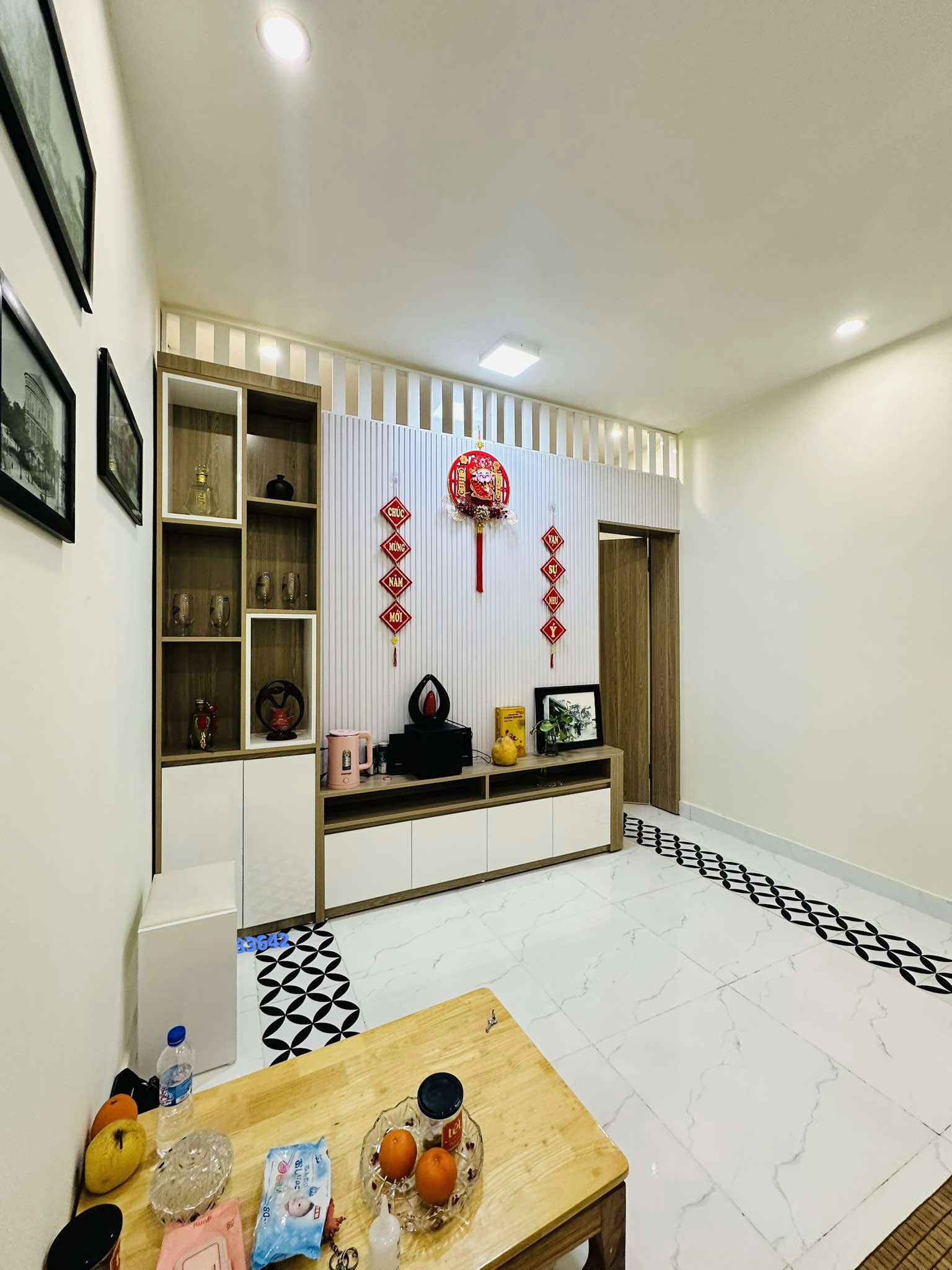 Bán căn hộ 1.98 tỷ, tập thể ngã tư Bạch Mai-Thanh Nhàn, 35m2 đẹp thoáng, đầy đủ nội thất