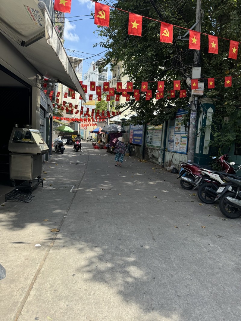 HẺM XE TẢI PHAN ĐÌNH PHÙNG PHƯỜNG 1 PHÚ NHUẬN - 75M2(4.3X18) 17.5 TỶ TL