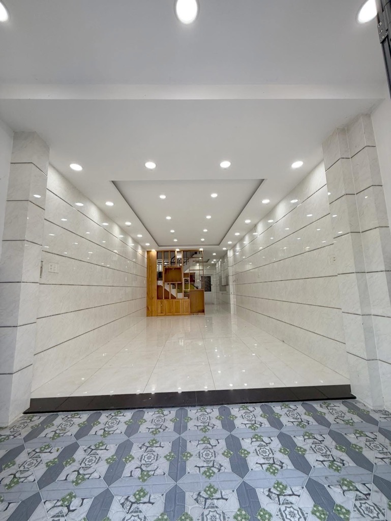 MẶT TIỀN KINH DOANH, 2 TẦNG, NGAY GÒ XOÀI - LÊ VĂN QUỚI, 54M2, SỔ ĐẸP HOÀN CÔNG ĐỦ, GIÁ CHỈ NHỈNH 5 TỶ TL