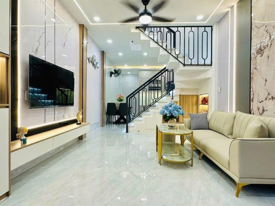 Chỉ 4.68 TỶ TL! 48M², 2Tầng /2pn, HẺM RỘNG 3M, P10 Gò Vấp!