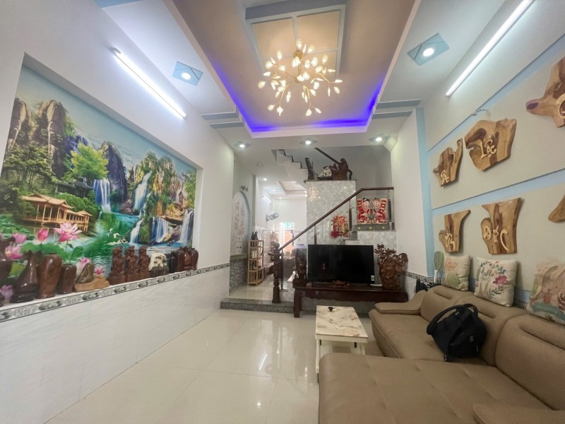 Bán nhà mặt phố Hiệp Bình Chánh, Thủ Đức, 60m², 4 tầng, 5.7 tỷ