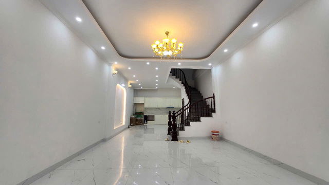 Nhà siêu đẹp phân lô đường Mậu Lương - Hà Đông, 60m2, 14.2 tỷ, vỉa hè, ô tô tránh