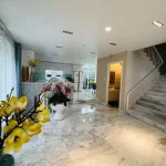  210m2 - 4