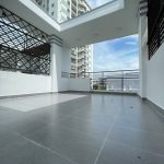 90m2