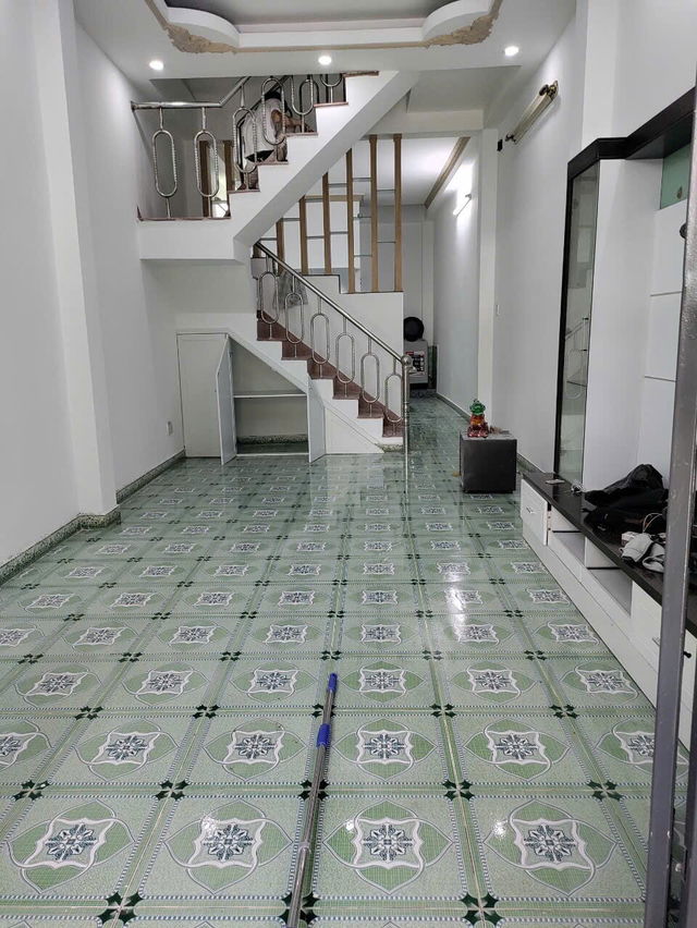 Đối diện công viên Lê Thị Riêng, 58m2, 40m ra mặt tiền CMT8, chỉ 7 tỷ