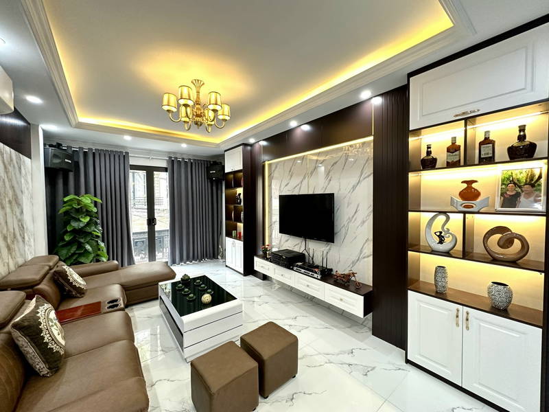 SIÊU PHẨM PHỐ THANH ĐÀM - HOÀNG MAI MẶT PHỐ 6 TẦNG ĐẲNG CẤP - THANG MÁY - GARA - KINH DOANH SIÊU ĐỈNH - ViEW HỒ - LÔ GÓC