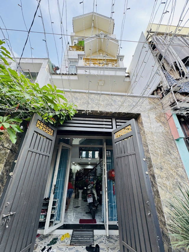 Bán nhà 5 tầng, SHR chính chủ tại Trương Phước Phan, Q. Bình Tân(Giá tốt - Mua vào ở ngay)