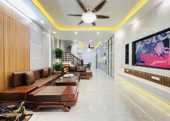 Bán nhà Liên Mạc phân lô 5 tầng mới đẹp lung linh, ô tô vào nhà - 33m2- 5.1 tỷ