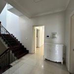  230m2 - 6