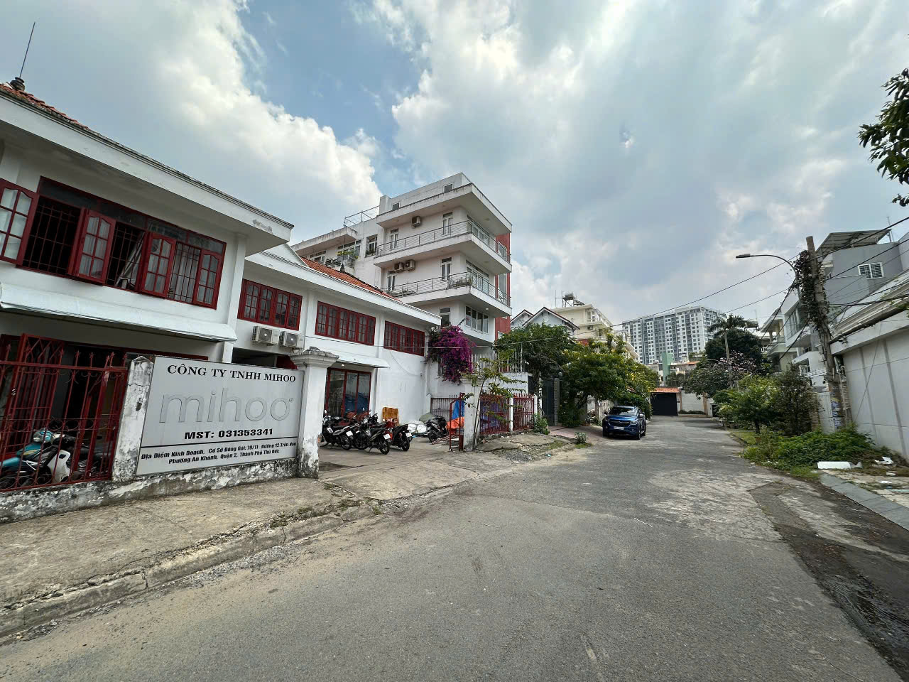 BÁN ĐẤT THỔ CƯ THẢO ĐIÊN - QUẬN 2 - 600M2 - VỊ TRÍ VÀNG - NGAY TRUNG TÂM - GIÁ 99 TỶ - GIÁ CHỈ 170TR/M2 .SỔ ĐỎ CHÍNH