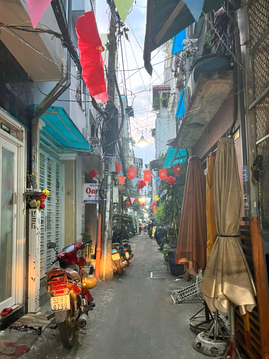 BÁN NHÀ PHỐ NGUYỄN THIỆN THUẬT, PHƯỜNG 3, QUẬN 3 - NHÀ ĐẸP KHU VỰC VIP HIẾM BÁN NHÀ - GIÁ TỐT.