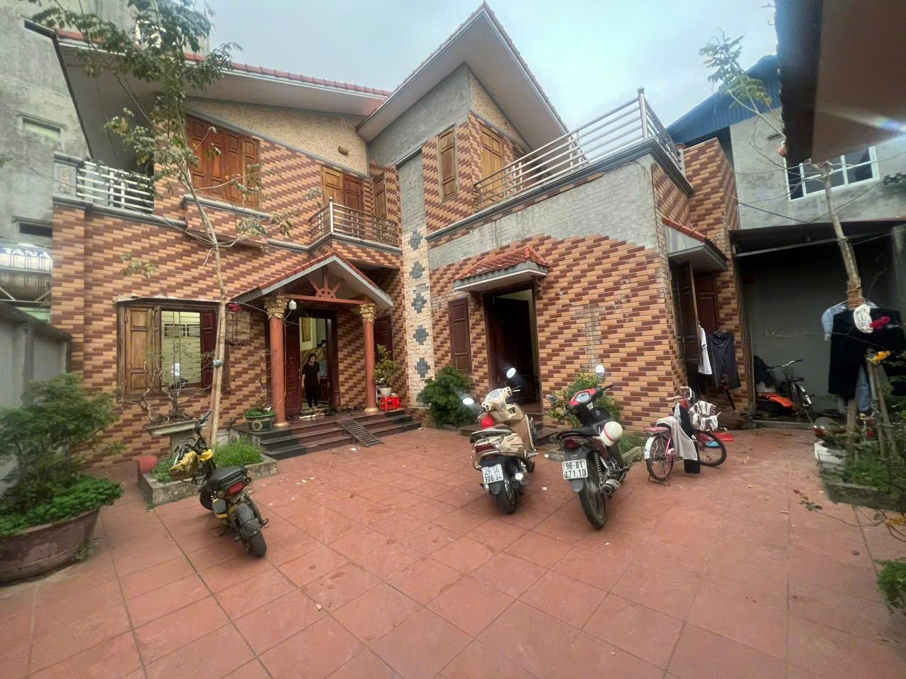Cơ Hội Vàng: Sở Hữu Ngôi Nhà 166m² lô Góc 2 Mặt Tiền Tại Hương Mạc Từ Sơn Giá 3 Tỷ 7 !