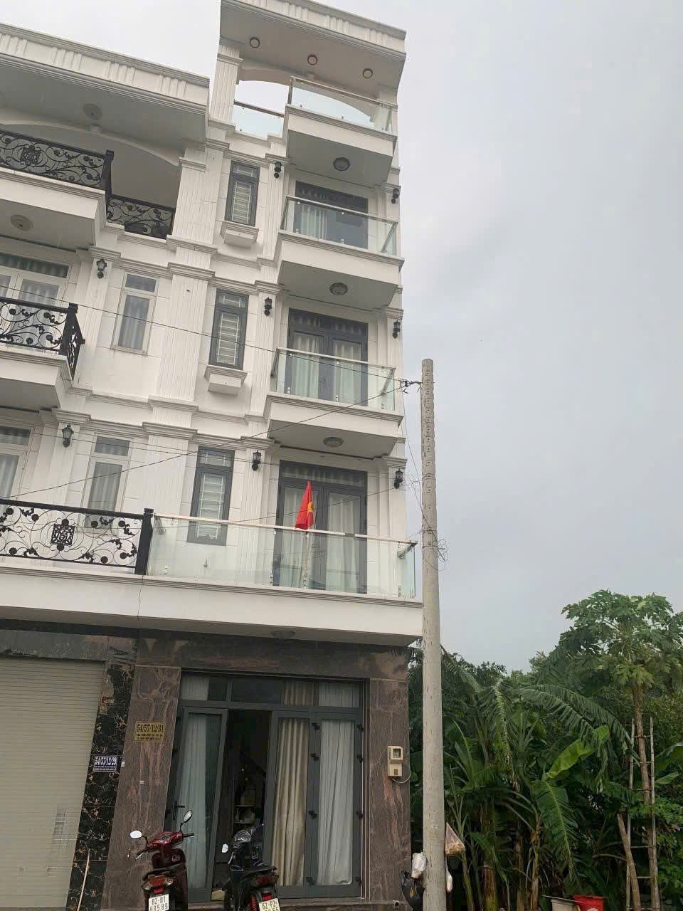 Nhà 4 tầng (4.5x12) khu phân lô đường 12m Nguyễn Văn Quá, P. Tân Thới Hiệp, Q12