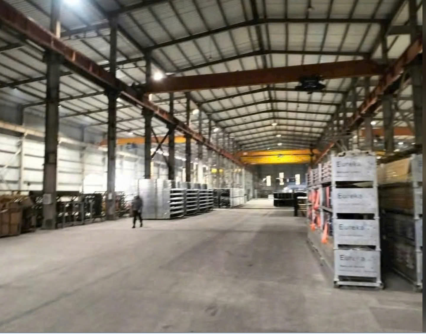 6000m2