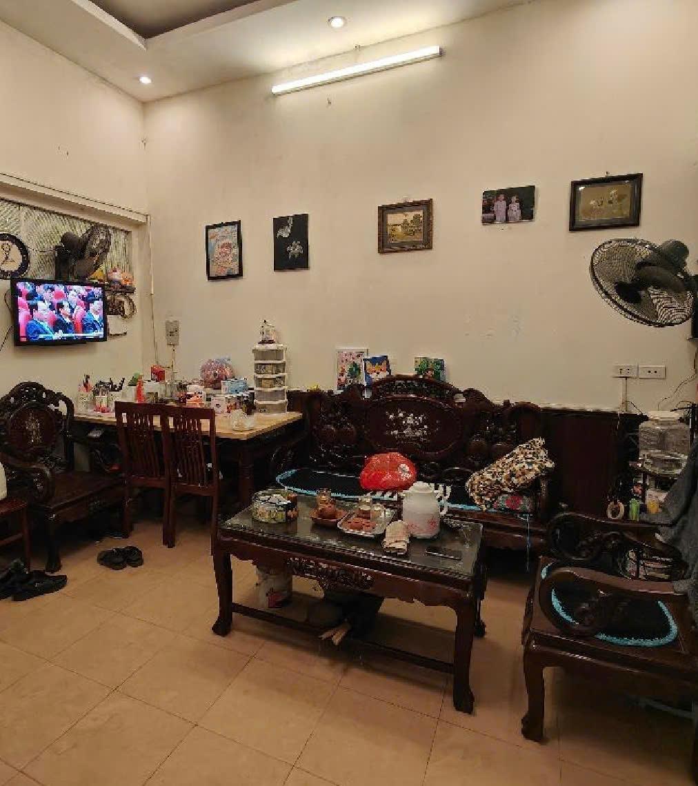 SIÊU PHẨM NGÕ RỘNG, LÔ GÓC P. NGUYỄN TRÃI TX 4 TẦNG- 40M2- MT 5.1M– CHỈ 6.95 TỶ