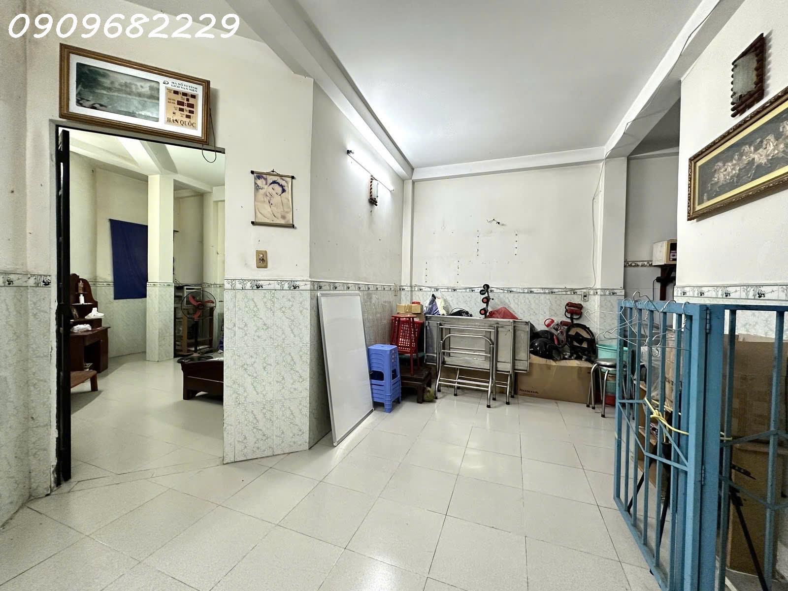 NGỘP BANK - HXH 7chổ - 74m2 Quang Trung Gò Vấp GIÁ RẺ chỉ 4.X Tỷ.