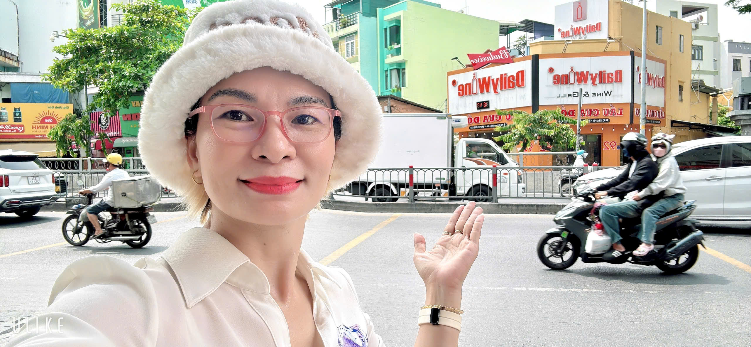 BÁN NHÀ MẶT TIỀN KINH DOANH Đ.KHÁNH HỘI, QUẬN 4- NGANG LỚN 7,6M*23M