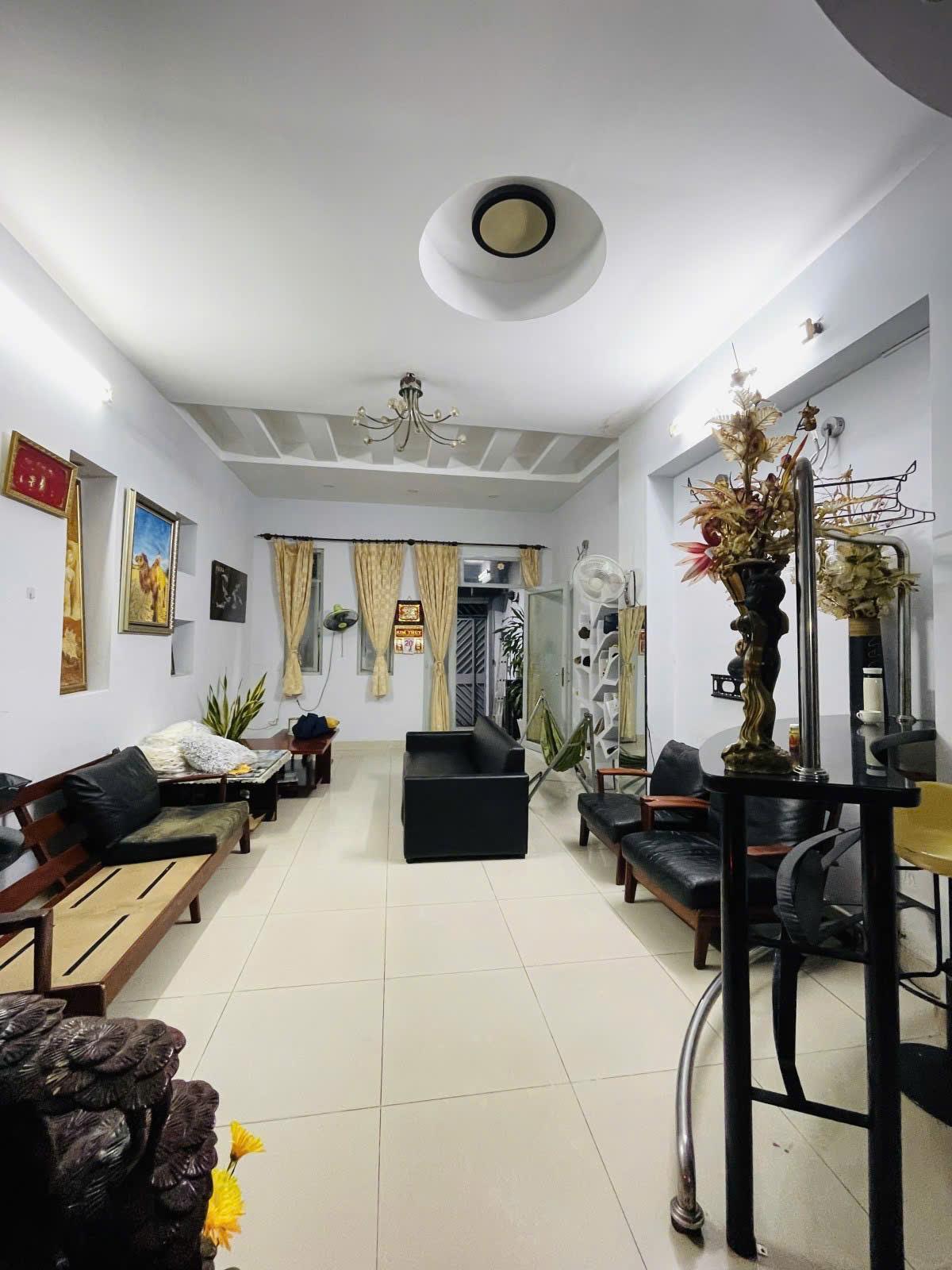 Gấp Bán - 2Tầng - 75m2 - Hẻm xe hơi 5m - LÊ VĂN THỌ GÒ VẤP giá Tốt 5.8 Tỷ.