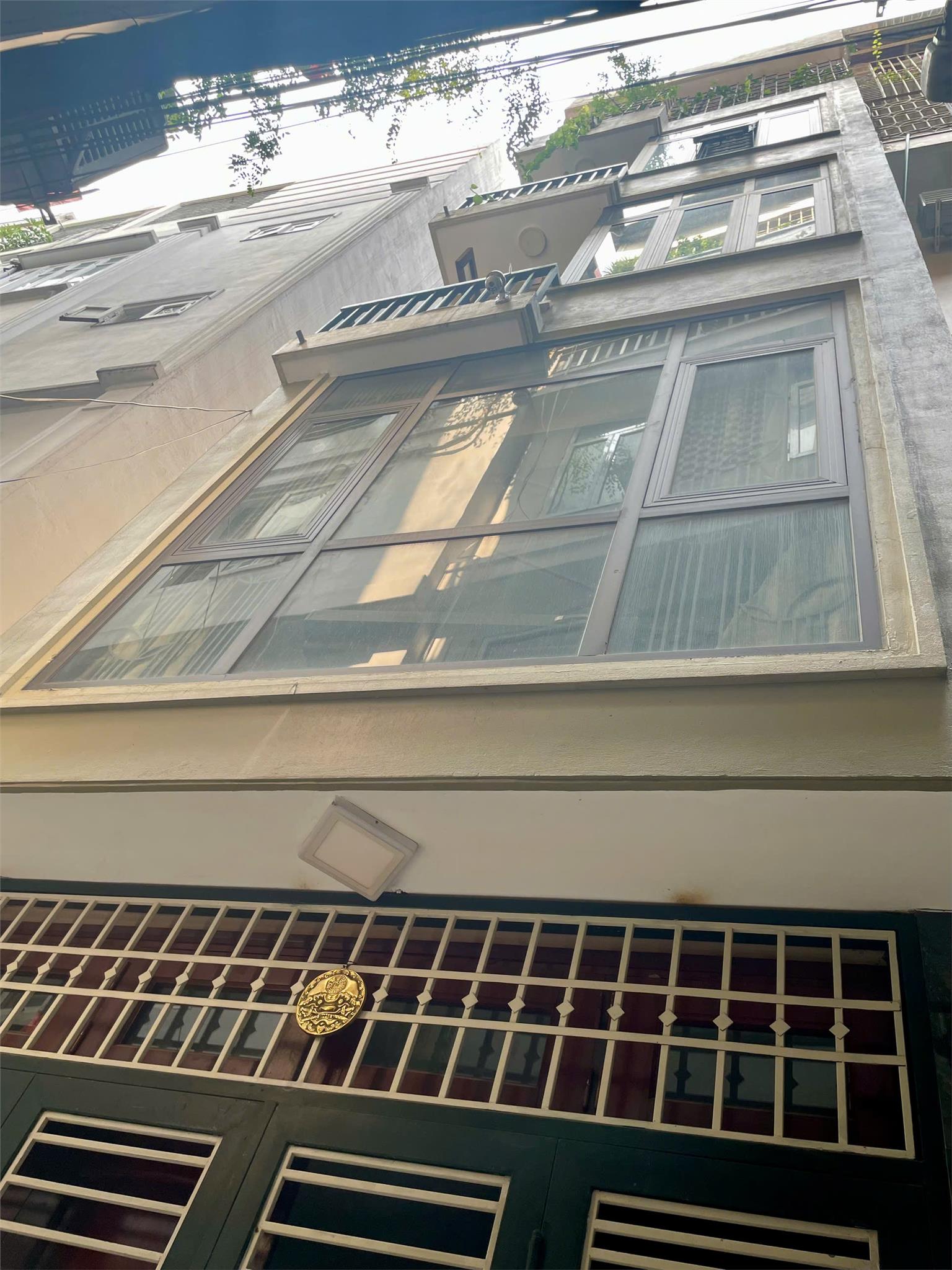 CHÍNH CHỦ CẦN BÁN nhanh căn nhà đẹp- giá tốt vị trí tại quận Cầu Giấy, TP Hà Nội