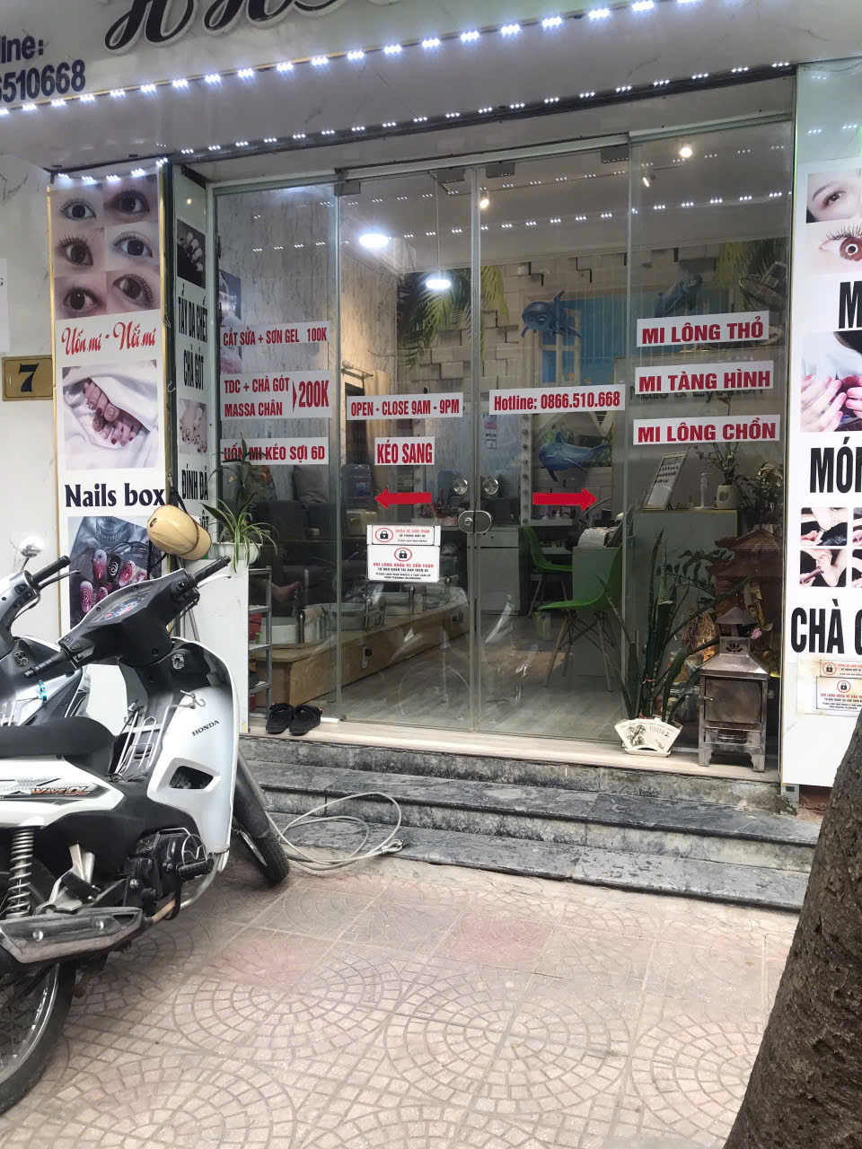 SANG NHƯỢNG TIỆM NAIL- MI TẠI CỐNG VỊ, BA ĐÌNH, HÀ NỘI