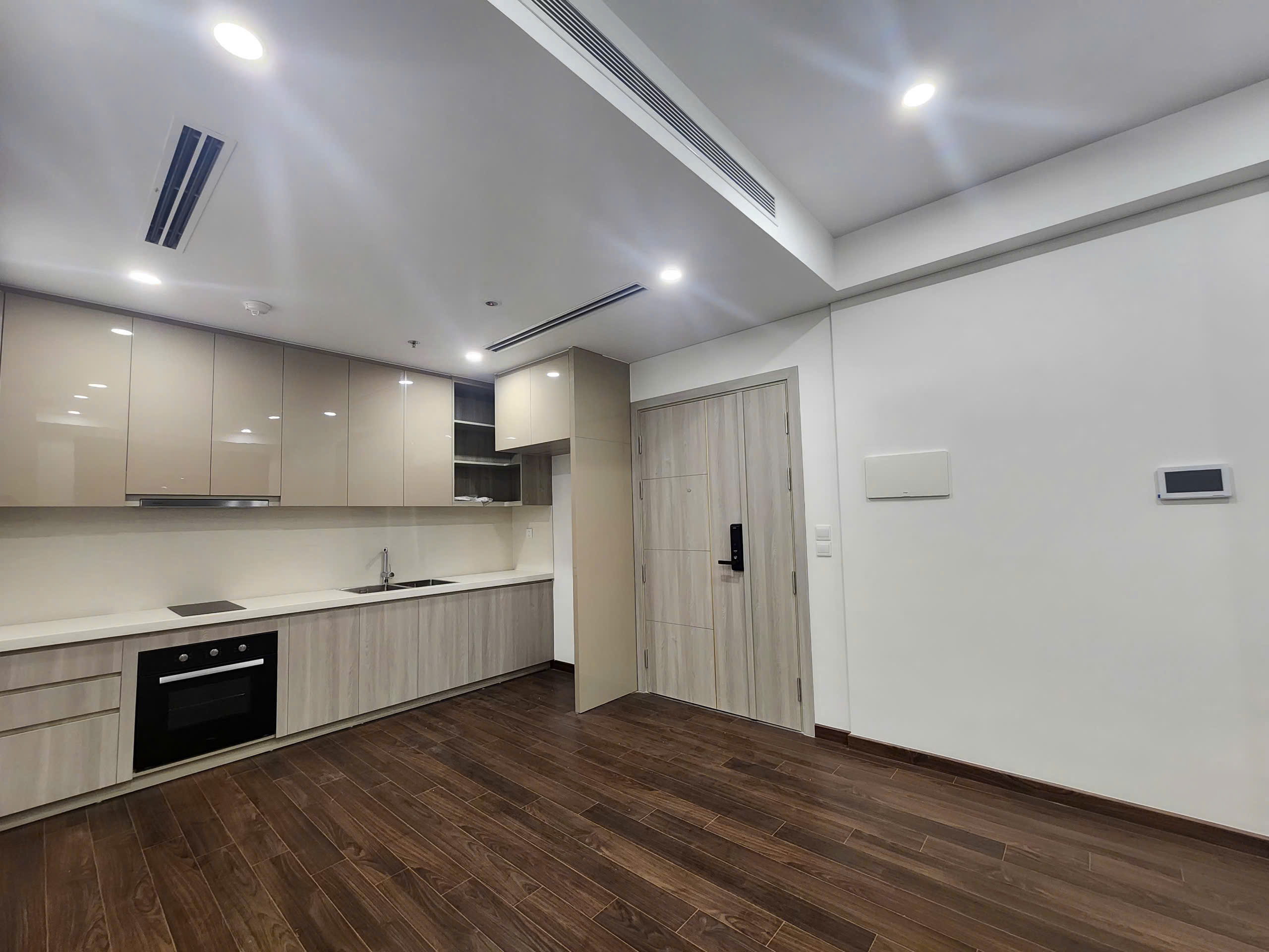 Tòa B Masteri West Hight - View Hồ - 1PN + 47m2 - Dòng Tiền Gần 10tr/tháng - Chỉ 3.980 Tỷ Net