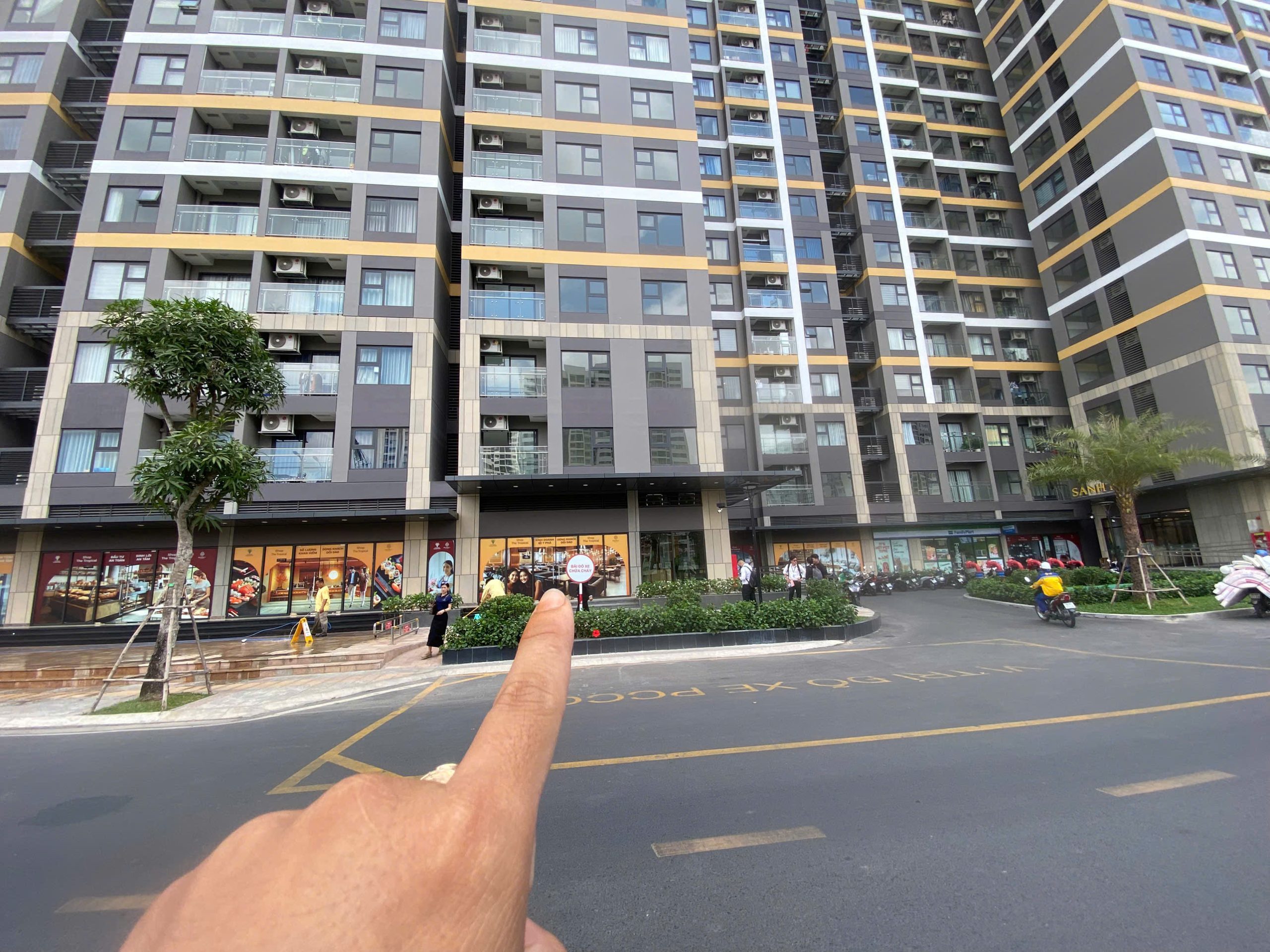 GIÁ CỰC SỐC, CĂN SHOPHOUSE KHU BS, MẶT TIỀN ĐƯỜNG,NGAY SẢNH TÒA, DIỆN TÍCH 37M2 GIÁ CHỈ 6TỶ7 ALL IN