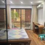  32m2 - 4