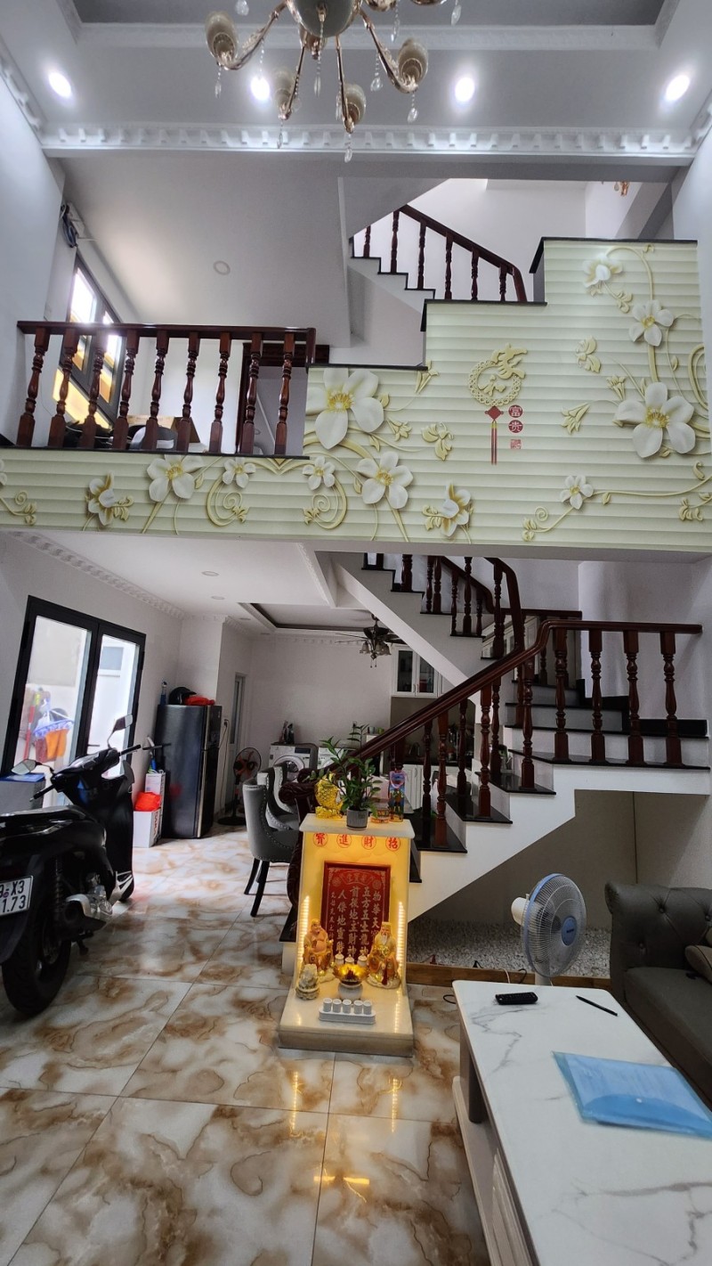 Bán nhà 66m², 4PN, 4WC, 5 tầng, Linh Xuân, Thủ Đức, 5.7 tỷ