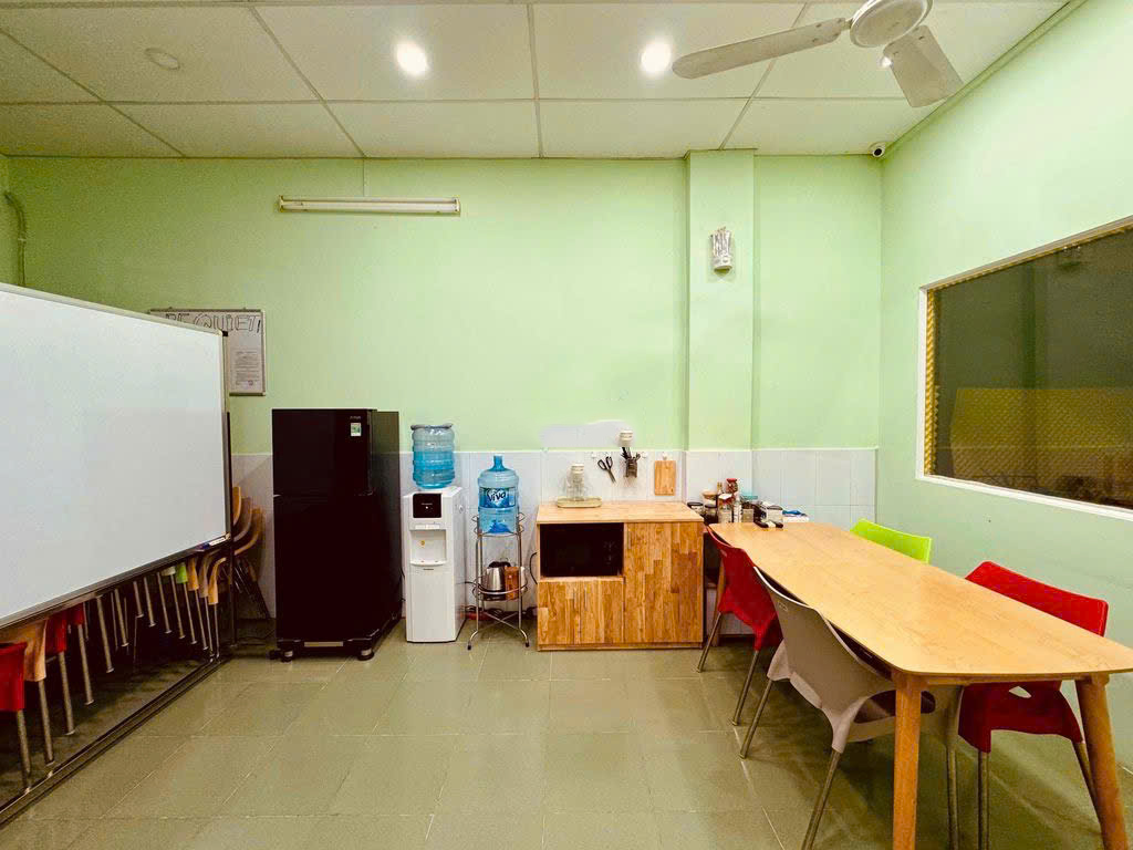 Bán Nhà HXH Đường Lê Văn Sỹ, P13, Q3, 3.6m x 23m, Chỉ 10.3 Tỷ