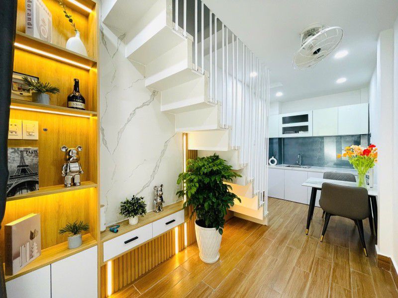GIÁP BÌNH THẠNH - NGUYỄN VĂN NGHI P7 GV - 4 TẦNG 3PN - DTSD 50m2 - HẺM 1 TRỤC - 20m RA MẶT TIỀN - CHỈ 2Tỷ NHỈNH.