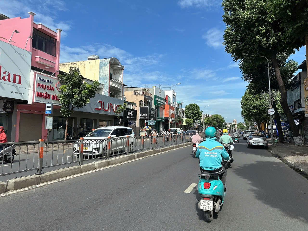 NGỘP giảm SỐC 4 TỶ nhà Quang Trung ngang 6.2m 99m2 4 lầu vài bước ra Ủy ban 11 tỷ.