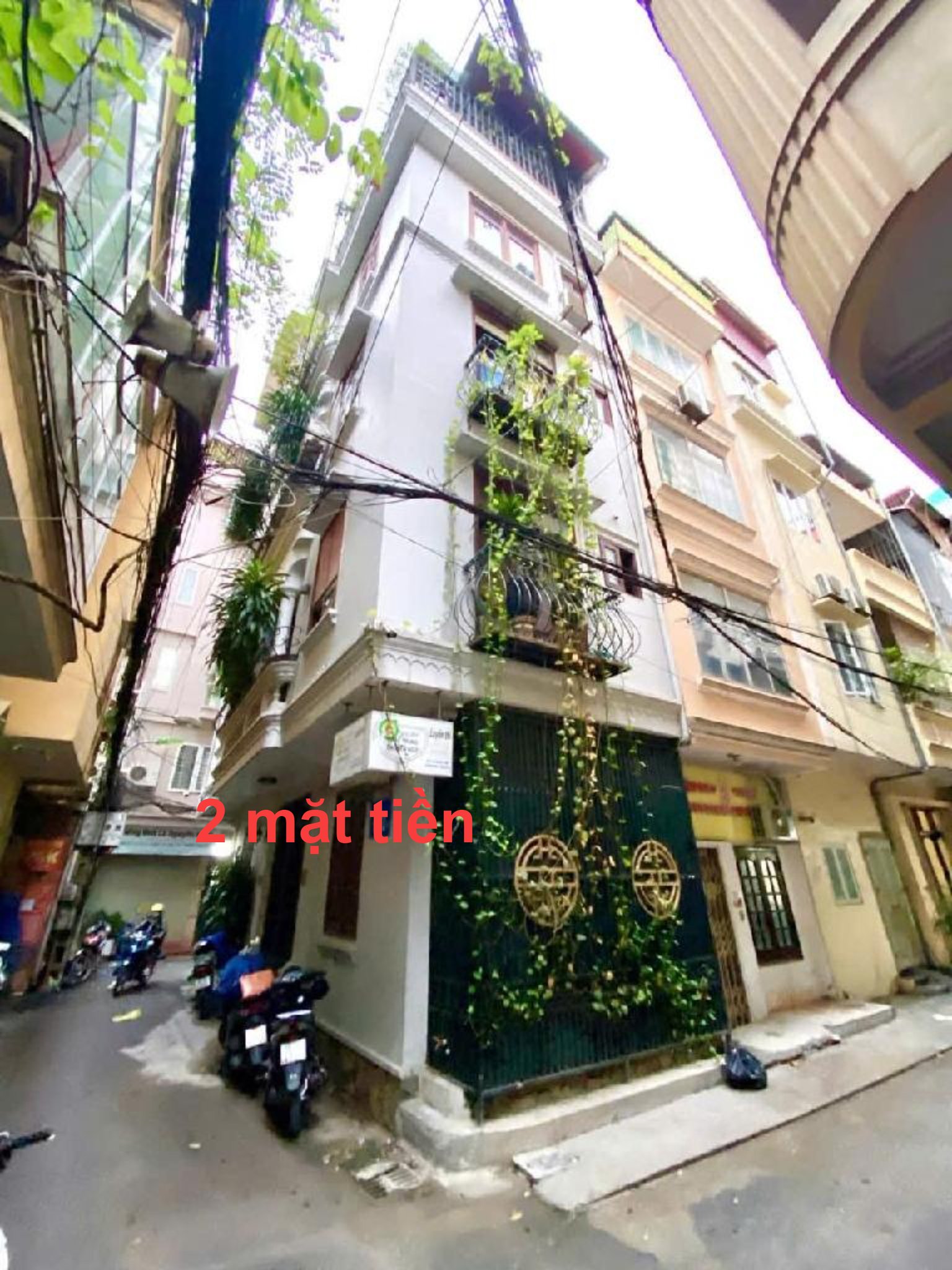  - SIÊU HIẾM - NHÀ BIỆT THỰ 5 TẦNG NỘI THẤT TIỀN TỈ - LÔ GÓC 3 MẶT THOÁNG PHẠM VĂN ĐỒNG