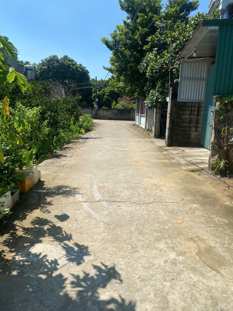FO cần bán 87m đường trục chính , ô tô tải thông mặt tiền 4m hậu 4m vuông vắn nói không với lỗi phong thuỷ