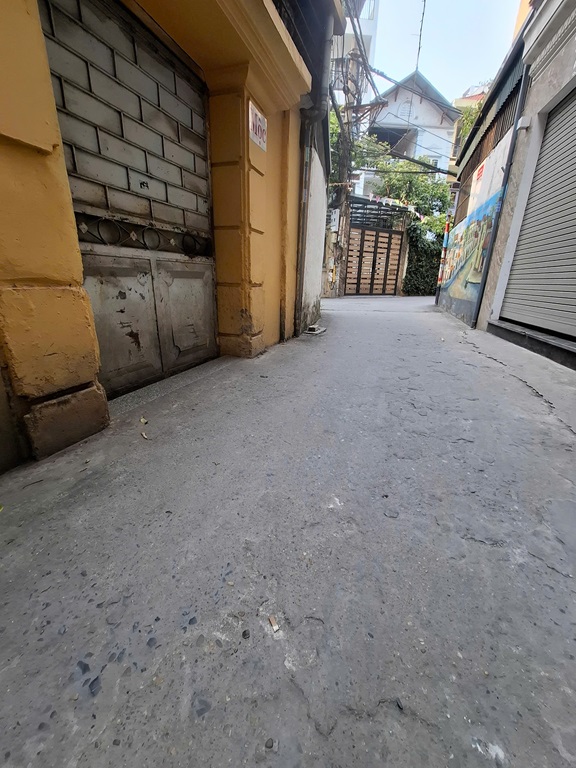 Hiếm !!! Chỉ 7 tỷ Bán nhà 3T Gia Thuỵ, Hoàng Minh Đạo, 35m oto 7c vào nhà . LH 0936123469