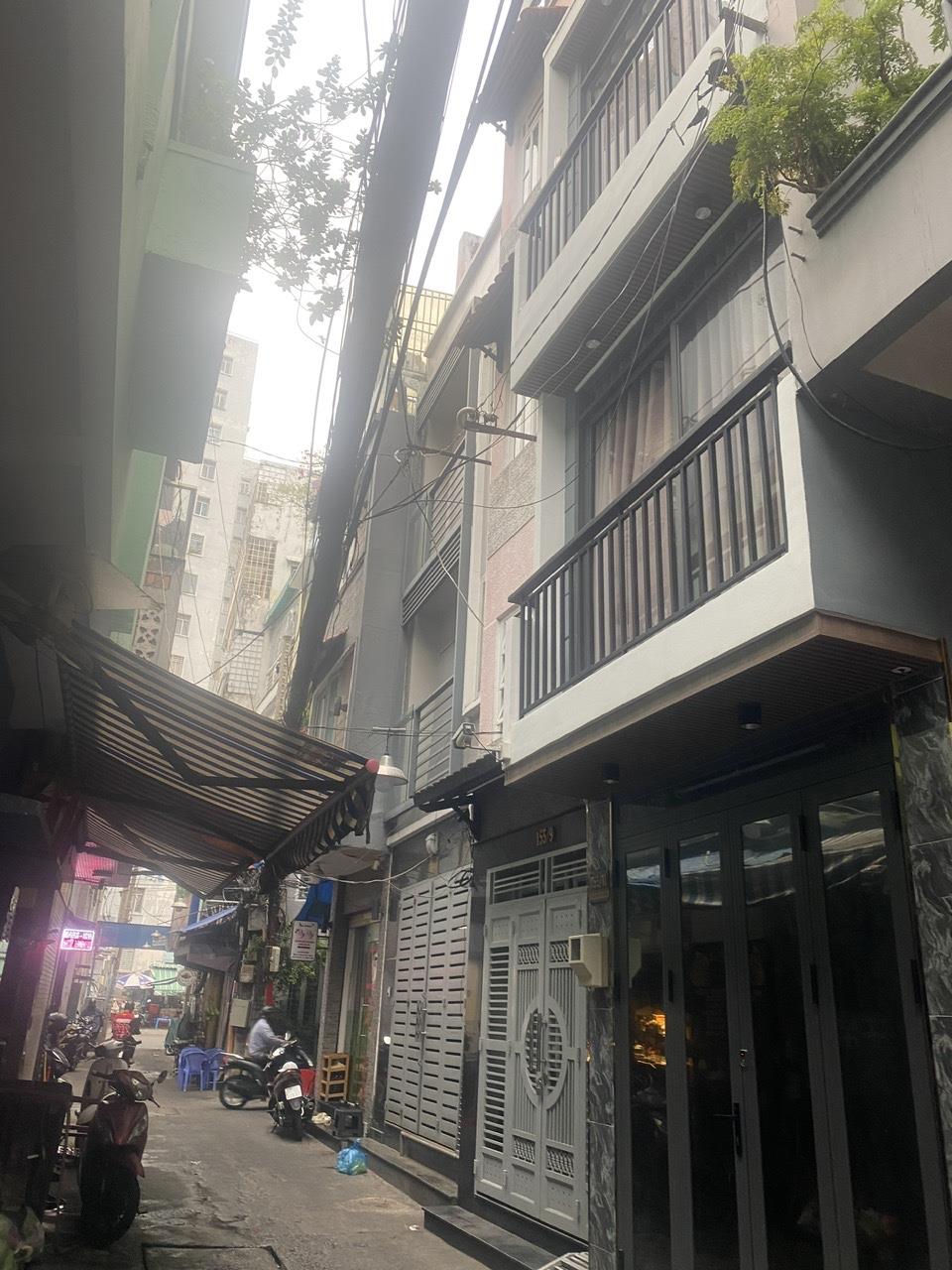 **+Nhà Đẹp, Hẻm 4m Thông-3 Căn Ra Mặt Tiền Nguyễn Biểu Quận 5 25m-4Tầng, 5.99Tỷ