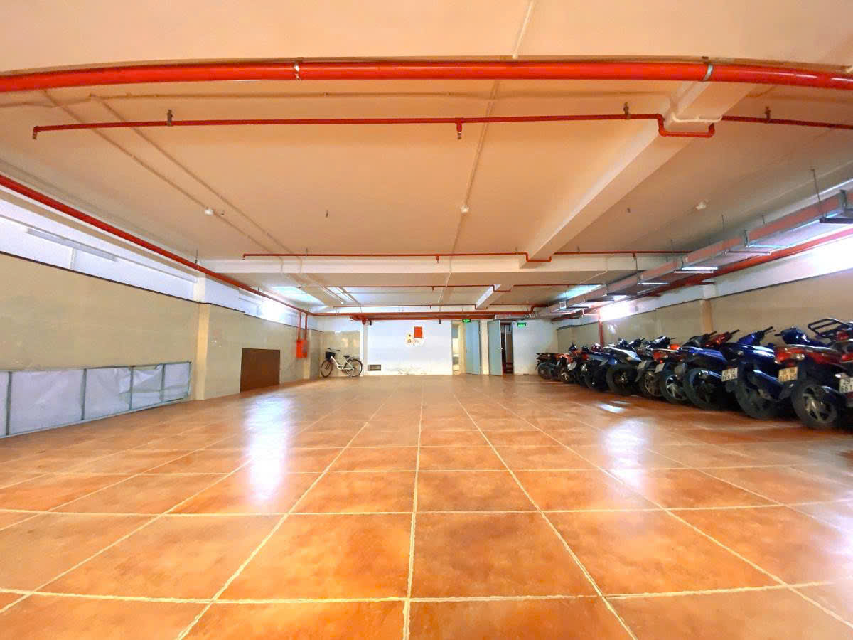 TÒA BUILDING MẶT PHỐ HOÀNG QUỐC VIỆT, BƯỞI, PHÙNG CHÍ KIẾN, DIỆN TÍCH 251.5M2, MỚI TINH 7 TẦNG NỔI, TUM, CÓ HẦM. MẶT