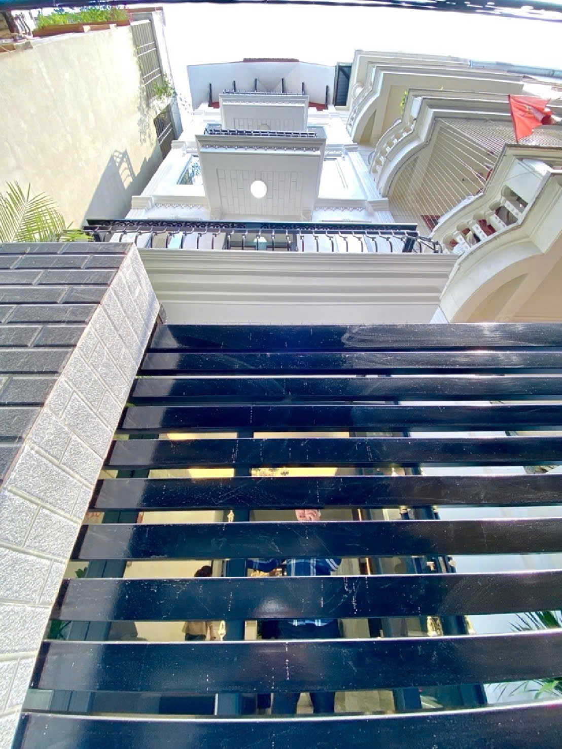 NHÀ ĐẸP - GIÁ TỐT - Vị Trí Đắc Địa Tại Quận Thanh Xuân, Thành phố Hà Nội